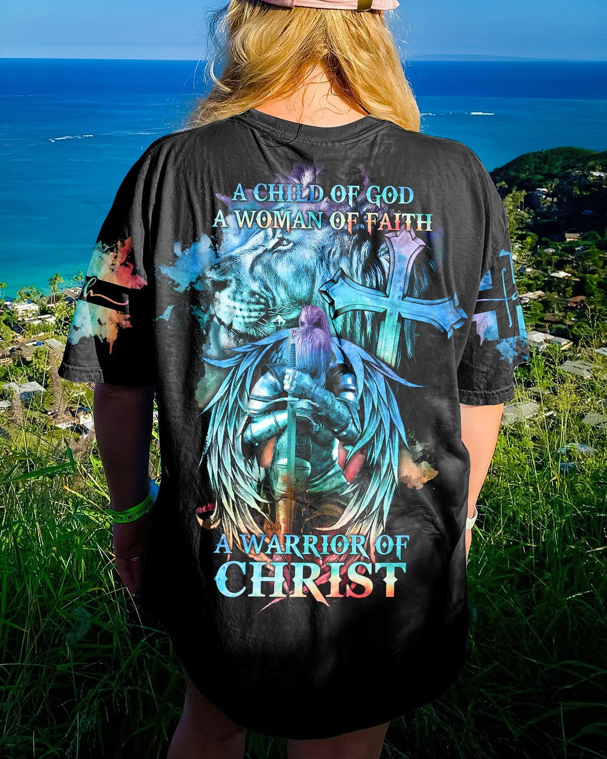 A Child Of God A Woman Of Faith Lion Warrior Women's All Over Print Shirt - Ri2406235