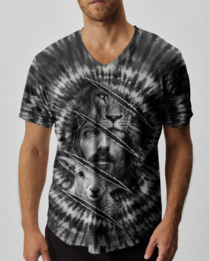 Strength And Sacrifice Lion Lamb Jesus Black & White Swirl Men's All Over Print Shirt - Tltw0502263