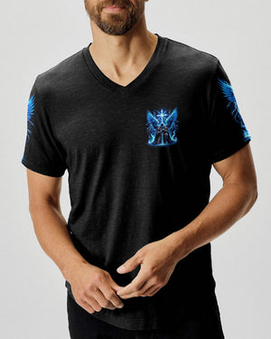 A Christian Man Without Prayer Warrior Men's All Over Print Shirt - Tlnz0705245