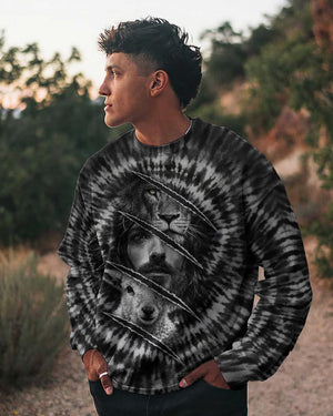 Strength And Sacrifice Lion Lamb Jesus Black & White Swirl  Men's All Over Print Shirt  - Tltw0502263