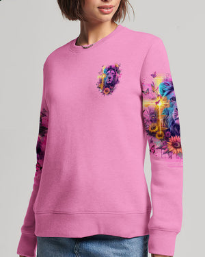 Never Underestimate A Woman Lion Women's All Over Print Shirt - Tlno1204242