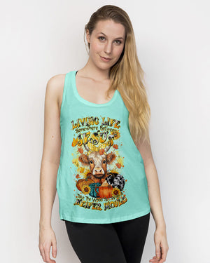 Living Life Somewhere Between Jesus Cow Autumn Women's All Over Print Shirt - Tltr2208242