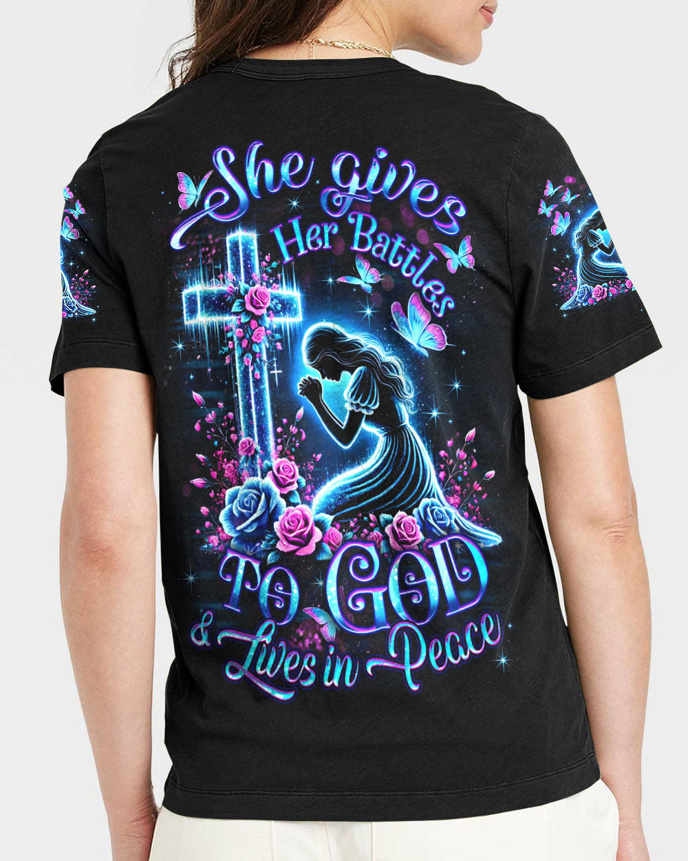 She Gives Her Battles To God Women's All Over Print Shirt - Yhdu1601252