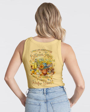 Living Life Somewhere Between Jesus Heifers Women's All Over Print Shirt - Yhlt1203242