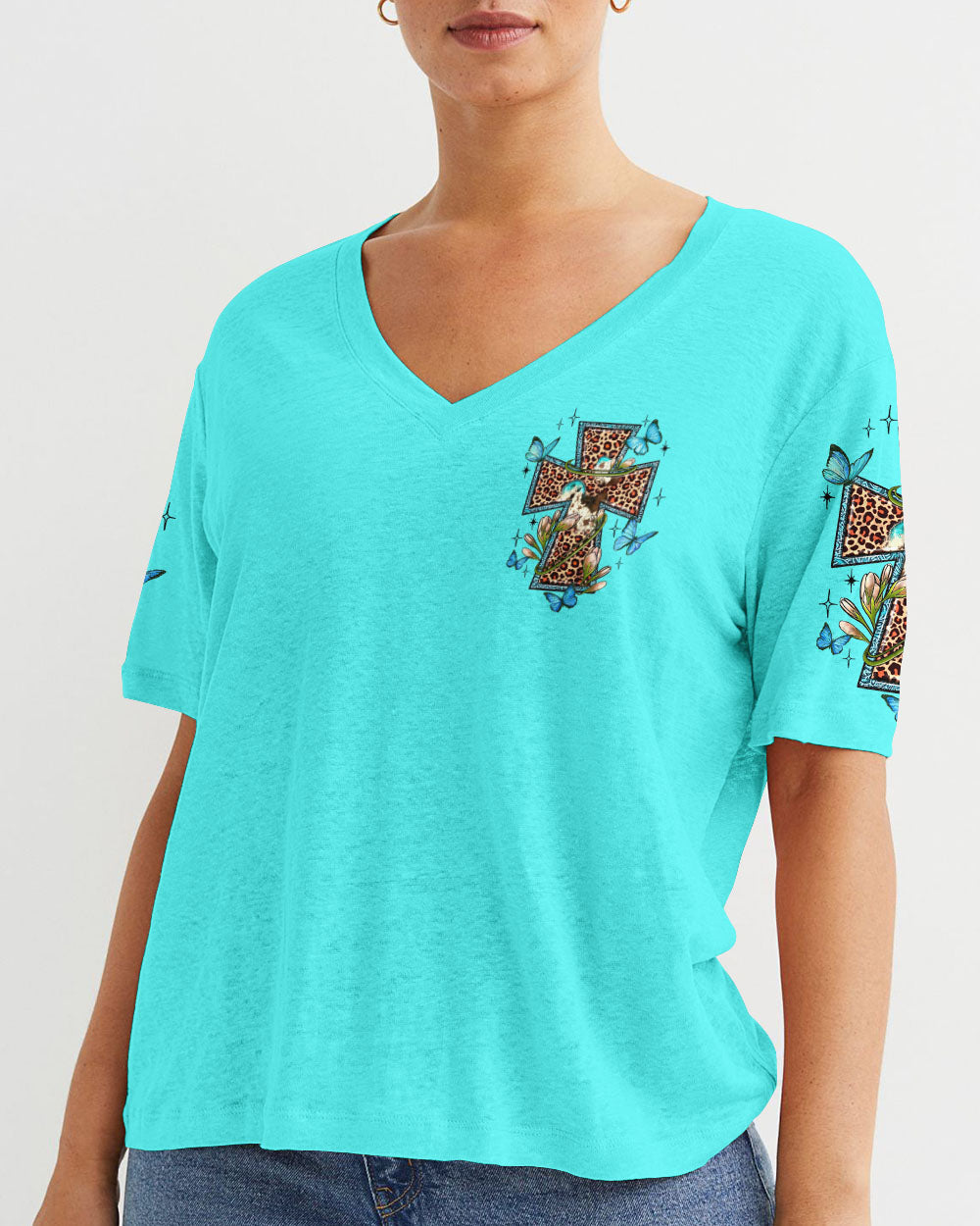Just A Girl Who Loves Jesus Women's All Over Print Shirt - Ty2406231